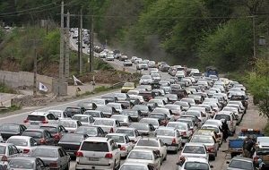 ترافیک سنگین در آزادراه تهران – شمال و جاده چالوس