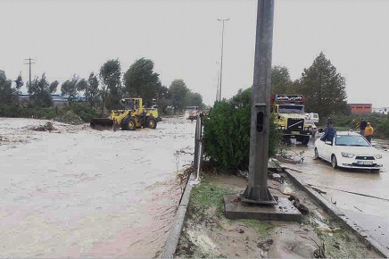 تردد در جاده های اصلی شرق مازندران به کندی صورت می گیرد