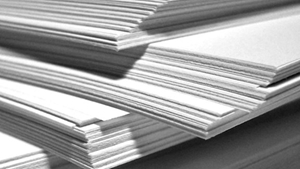 جریمه ۳ میلیارد ریالی برای وارد کننده کاغذ گلاسه و مقوا در آذربایجان شرقی
