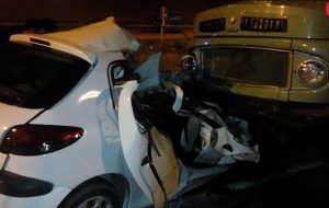 ۴ کشته در تصادف شدید خودروی ۲۰۶ با کامیون در قم