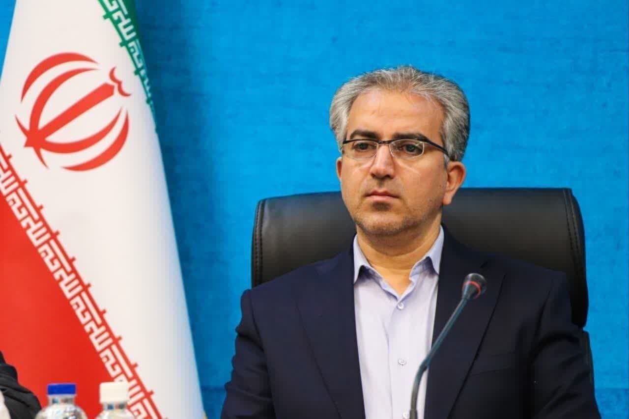 تولید روزانه سیمان در یزد به بیش از ۳۷۰۰ تن رسید / احداث کارخانه دوم در دستور کار تولید روزانه سیمان در یزد به بیش از ۳۷۰۰ تن رسید / احداث کارخانه دوم در دستور کار