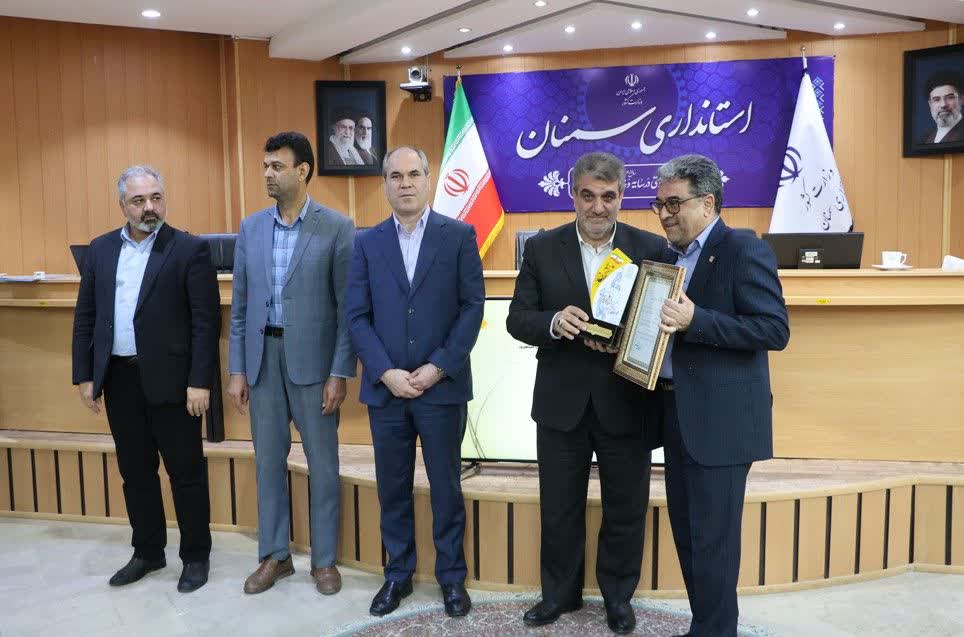 جنگ ترکیبی و خدمت بی‌وقفه/ تجلیل استاندار سمنان از دانشگاه علوم پزشکی
