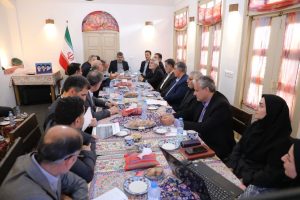 کمربند سبز یزد و طرح های انتقال آب در کانون بررسی کارگروه آب استان یزد